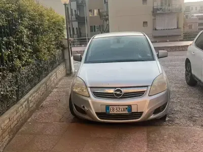 Usata Opel Zafira