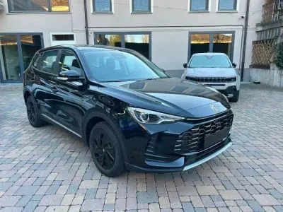 Nuova MG ZS 115 CV (84 kW) 2026 Nero SUV
