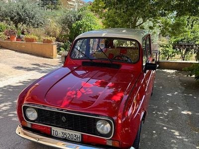 Usata Renault R4 33 CV (24 kW) 1988 Rosso Utilitaria
