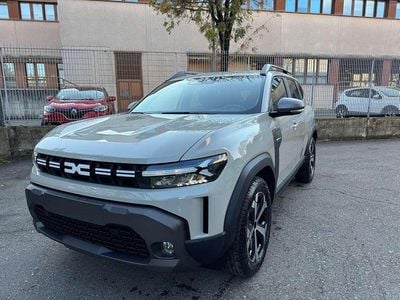 Beige Nuova 2025 Dacia Duster Journey SUV | 25.500 € (Buon prezzo)