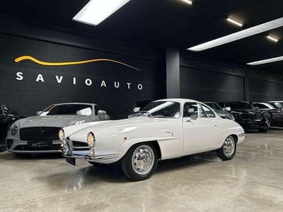 Second-hand Alfa Romeo Giulietta Edizione Speciale 97 CP (71 kW) 1974 Alb Coupe