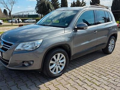 Usata VW Tiguan Style 140 CV (102 kW) 2011 Grigio SUV