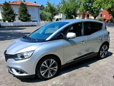 Usata Renault Scénic III