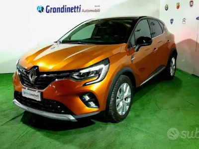 Second-hand Renault Captur Intens 101 CP (74 kW) 2020 Maro SUV