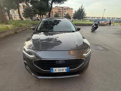 Usata Ford Focus 120 CV (88 kW) 2022 Grigio Station wagon