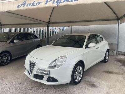 Usata Alfa Romeo Giulietta Exclusive 105 CV (77 kW) 2012 Bianco Berlina