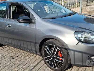 Usata VW Golf VI Highline 122 CV (89 kW) 2009 Grigio Utilitaria