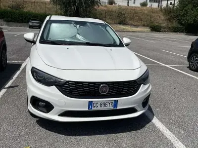 Usata Fiat Tipo Easy 95 CV (69 kW) 2020 Berlina