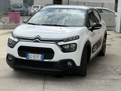 Usata Citroën C3 Shine 102 CV (75 kW) 2021 Bianco Utilitaria