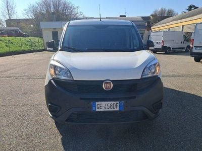 Usata Fiat Doblò S 95 CV (69 kW) 2021 Bianco Monovolume