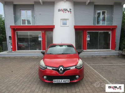 Usata Renault Clio IV 90 CV (66 kW) 2016 Bordeaux Berlina