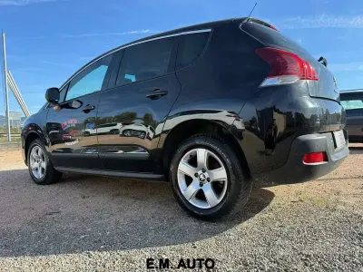 Usata Peugeot 3008 Active 150 CV (110 kW) 2014 Nero Station wagon