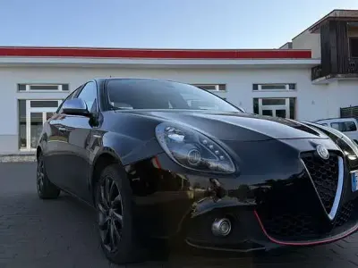 Usata Alfa Romeo Giulietta Super 120 CV (88 kW) 2016 Utilitaria