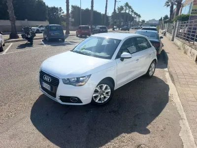 Usata Audi A1 Sportback Ambition 86 CV (63 kW) 2013 Bianco Utilitaria
