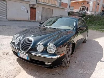 Usata Jaguar S-Type S 2000 Nero Berlina