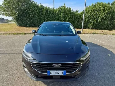 Usata Ford Focus Business Edition 120 CV (88 kW) 2022 Nero Berlina