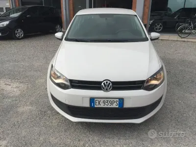 Usata VW Polo 90 CV (66 kW) 2011 Bianco Utilitaria