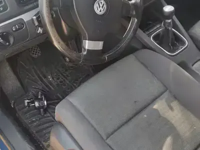 Usata VW Golf V 102 CV (75 kW) 2007 Berlina