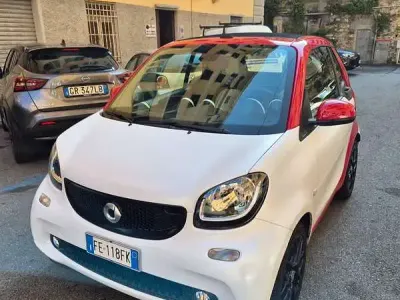 Usata Smart ForTwo Cabrio Passion 90 CV (66 kW) 2016 Bianco Cabrio