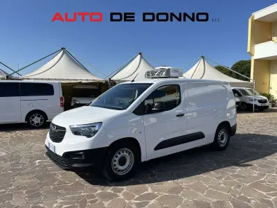 Usata Opel Combo-e Life 56 kW (77 CV) 2022 Bianco Furgone