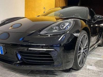 Porsche 718 Cayman