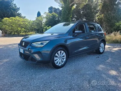 Usata Seat Arona Style 95 CV (69 kW) 2022 Grigio SUV