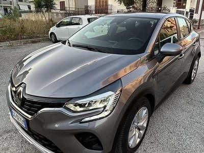 Occasion Renault Captur Zen 94 ch (69 kW) 2021 Gris SUV
