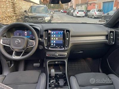 Usata Volvo XC40 163 CV (119 kW) 2023 Nero SUV