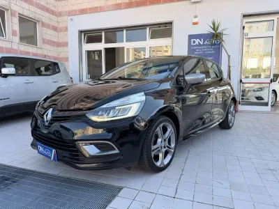 Usata Renault Clio IV GT-Line 120 CV (88 kW) 2018 Nero Berlina
