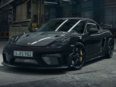 Porsche 718 Cayman GT4