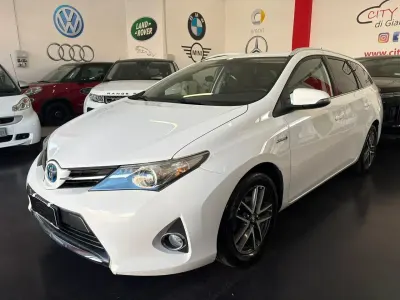 Usata Toyota Auris Touring Sports