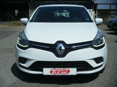 Usata Renault Clio IV Life 75 CV (55 kW) 2017 Bianco Berlina