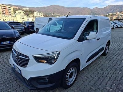 Usata Opel Combo 131 CV (96 kW) 2019 Bianco Furgone