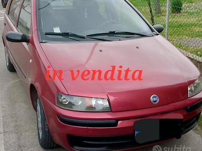 Usata Fiat Punto 2000 Rosso Utilitaria