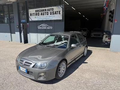 Usata MG ZR 105 CV (77 kW) 2005 Grigio Utilitaria