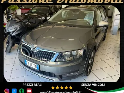 Usata Skoda Octavia RS 184 CV (135 kW) 2015 Grigio Station wagon