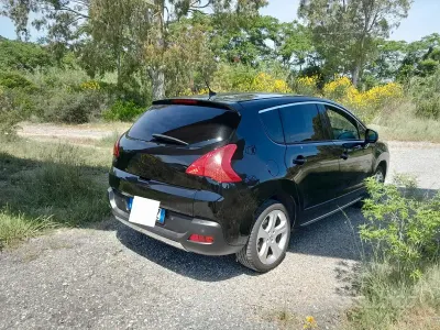 Usata Peugeot 3008 109 CV (80 kW) 2010 Nero Station wagon