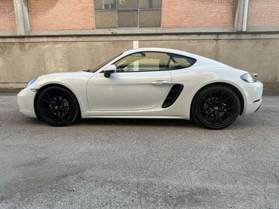 Usata Porsche 718 Cayman T 300 CV (220 kW) 2019 Bianco Coupé