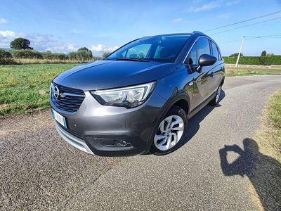 Usata Opel Crossland X Innovation 110 CV (80 kW) 2019 Grigio SUV
