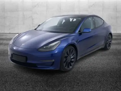 Usata Tesla Model 3 Performance 155 kW (211 CV) 2022 Blu/azzurro Berlina