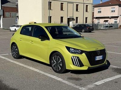Usata Peugeot 208 Active 101 CV (74 kW) 2024 Giallo Utilitaria