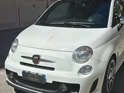 Usata Abarth 500 Custom 135 CV (99 kW) 2015 Bianco Utilitaria