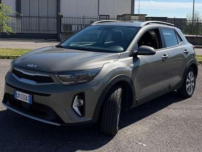 Usata Kia Stonic MY23 82 CV (60 kW) 2023 Verde SUV