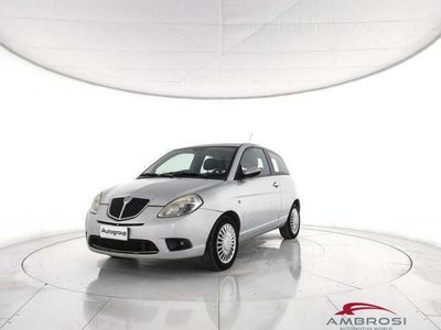 usata Lancia Ypsilon 1.3 MJT 75 CV Argento del 2008 usata a Viterbo