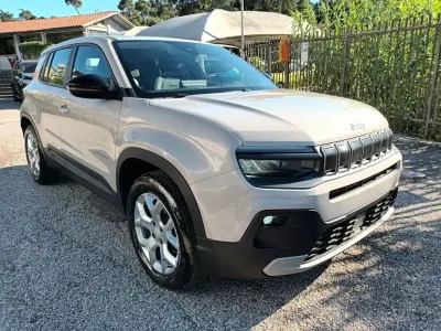 Usata Jeep Avenger Altitude 101 CV (74 kW) 2025 Grigio SUV