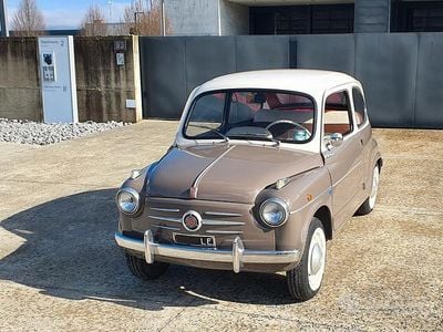 Usata Fiat 600D 1960 Bianco Coupé