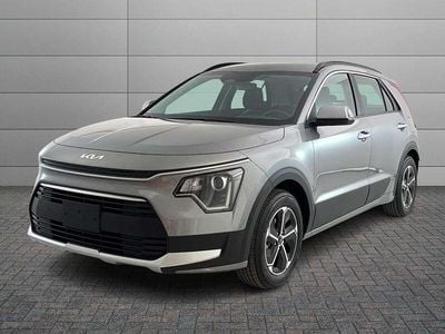 Nuova Kia Niro 126 CV (92 kW) 2026 (klg) steel grey met. SUV