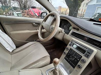 Usata Volvo V70 Kinetic 185 CV (136 kW) 2007 Marrone Station wagon