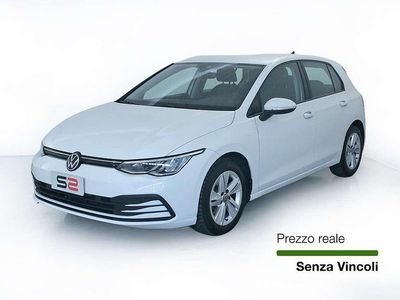 Usata VW Golf VIII Life 110 CV (80 kW) 2021 Bianco Utilitaria