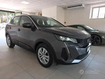 Usata Peugeot 3008 Business-Line 131 CV (96 kW) 2021 Grigio SUV